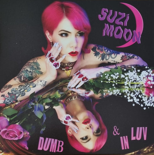 Suzi Moon – Dumb & In Luv